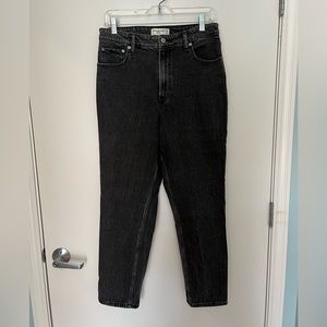 Abercrombie and Fitch | High Rise Mom Jeans | Curve Love | Sz 30 Long